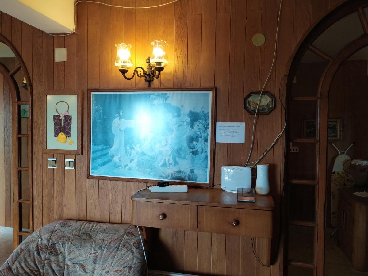 Honey Bee Cavtat Apartment Bagian luar foto